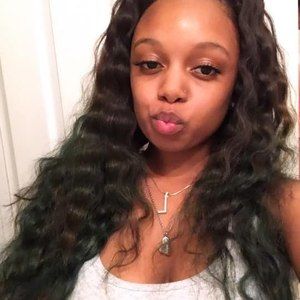 Meet your Posher, Brittany